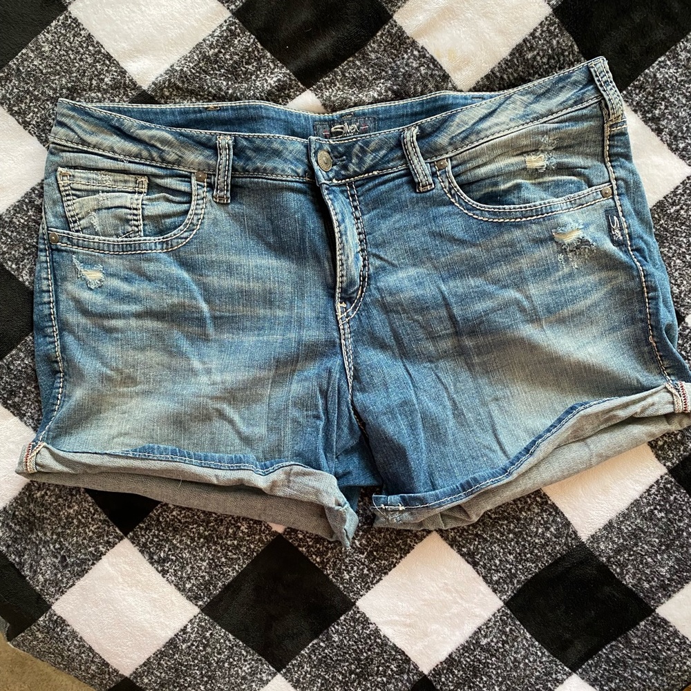 SILVER JEANS Slouchy Destroyed Jean Shorts